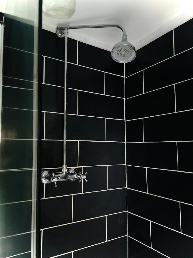 The Beehive, Ground Floor Apartment In Norfolk, No Shared Amenities 다우넘 마켓 외부 사진